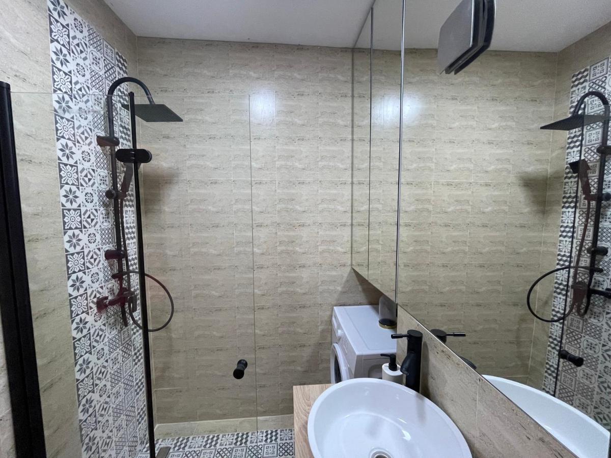 Ruby Luxury Apartment Close To Presidential Palace Bucharest Luaran gambar